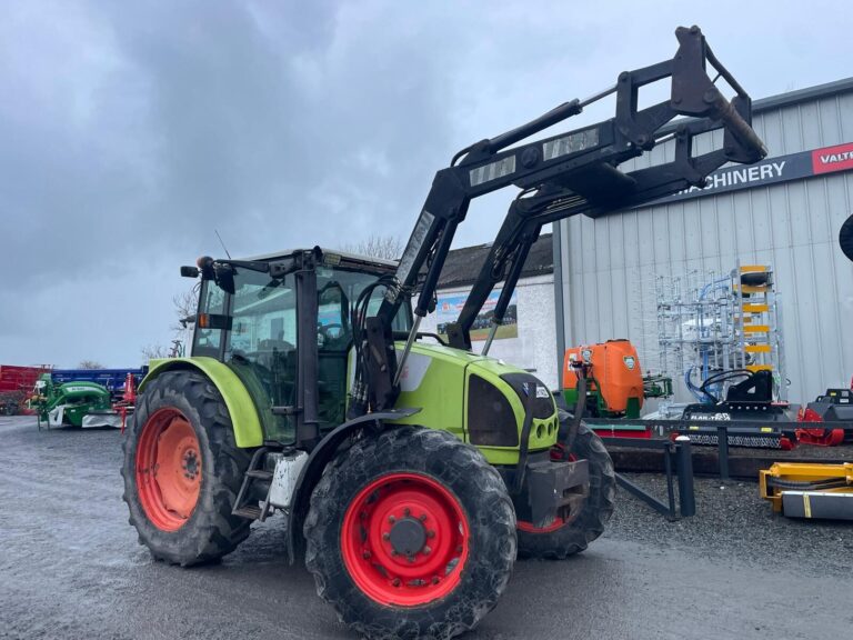 Claas Celtic 456 Tractor