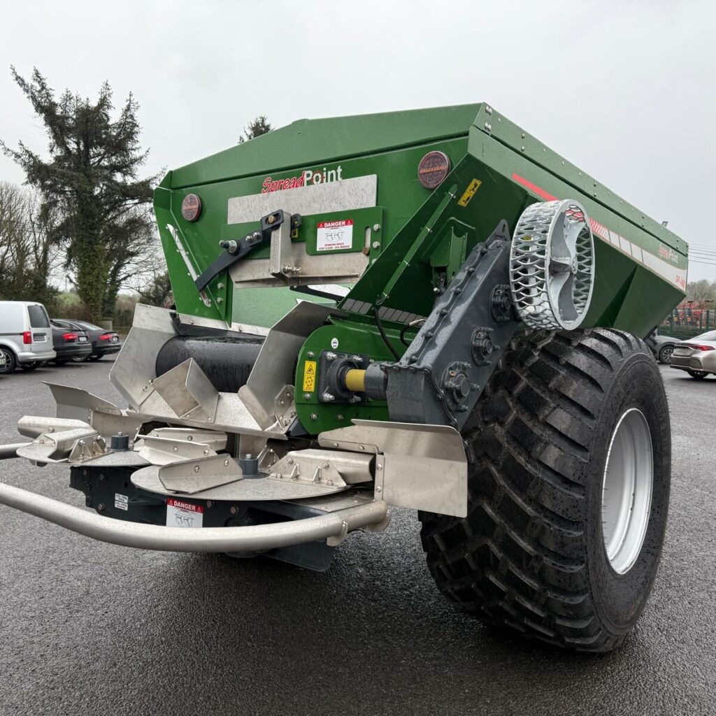 SP – 400 Lime Spreader
