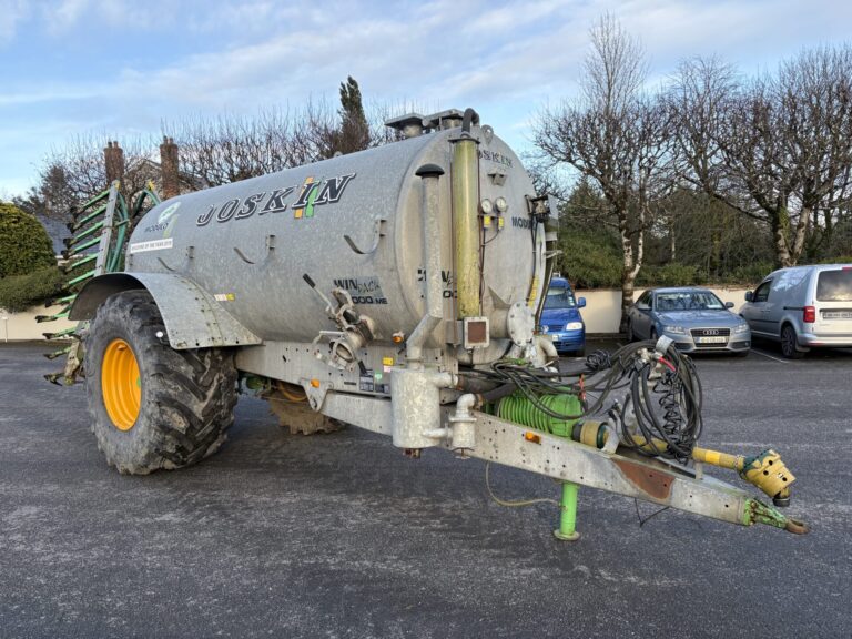 Joskin 11,000 Litre tank c/w 7.5m Trailing Shoe