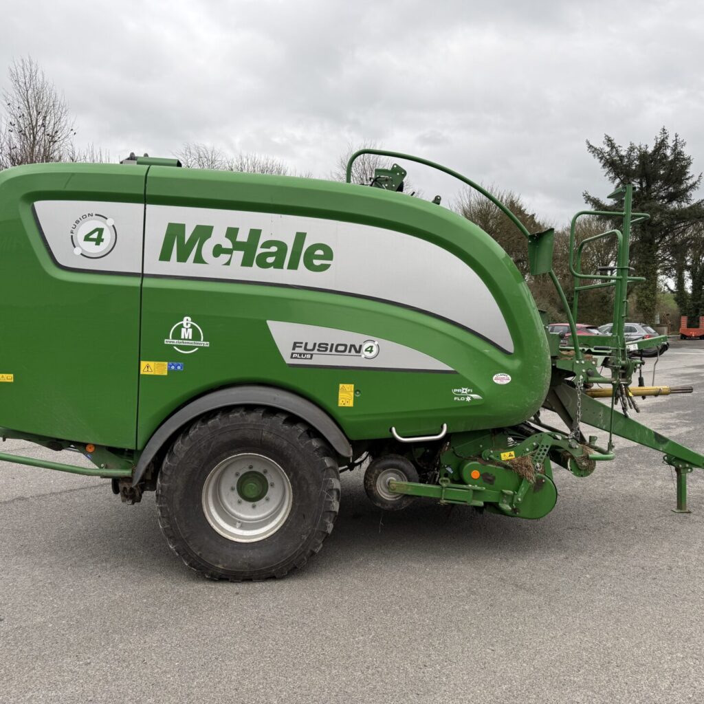 McHale Fusion 4 Plus