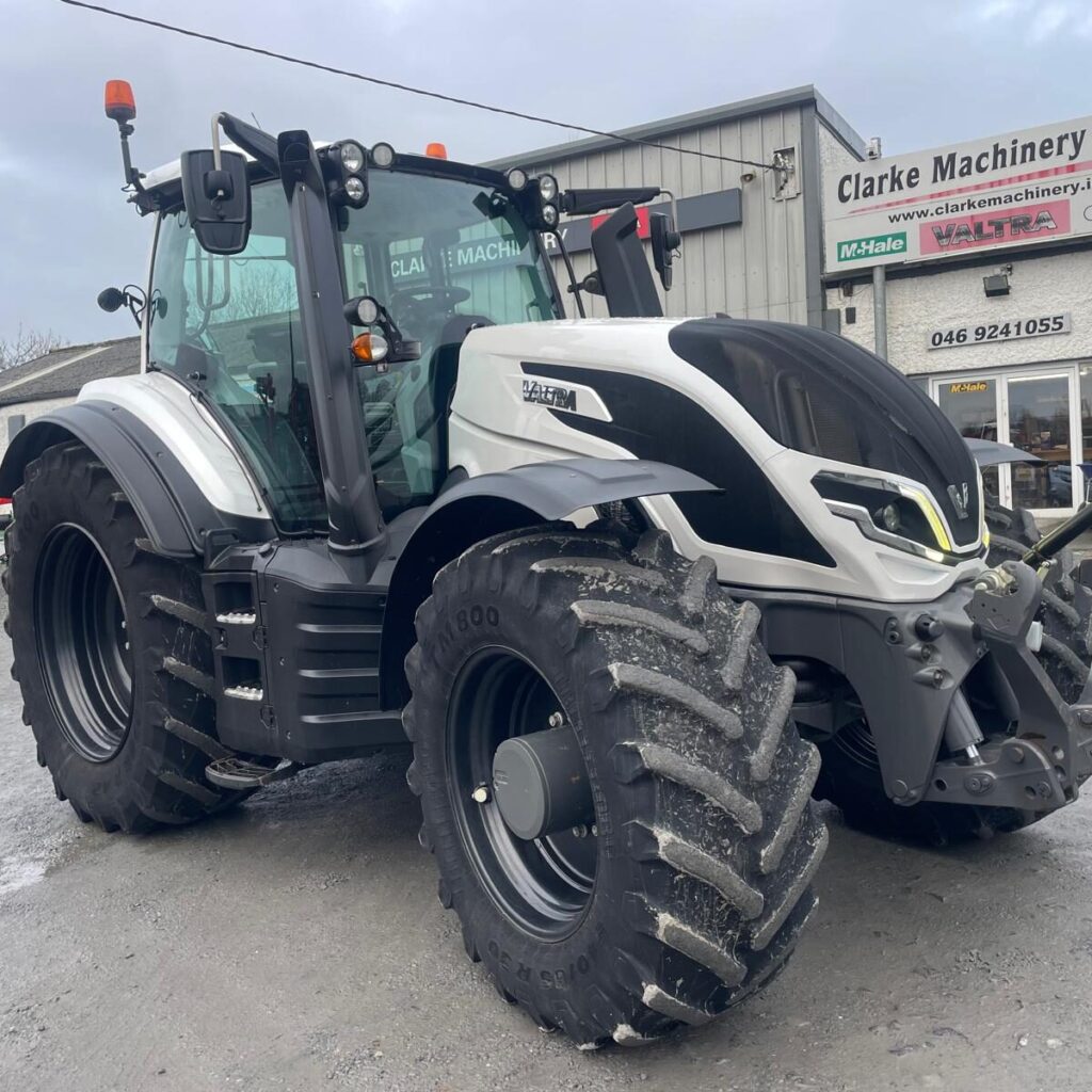 Valtra T235 Versu