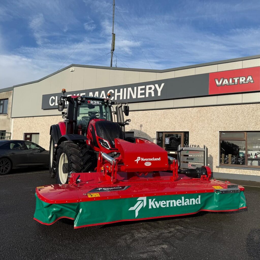 Kverneland 3632 FT Front Mower Conditioner