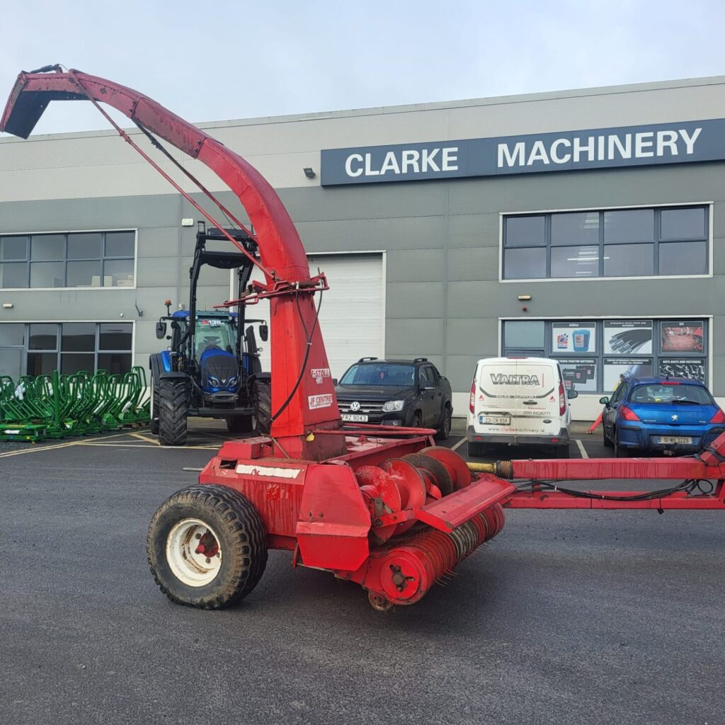 JF 900 Trailed Harvester