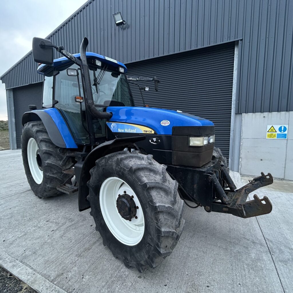 New Holland TM 130