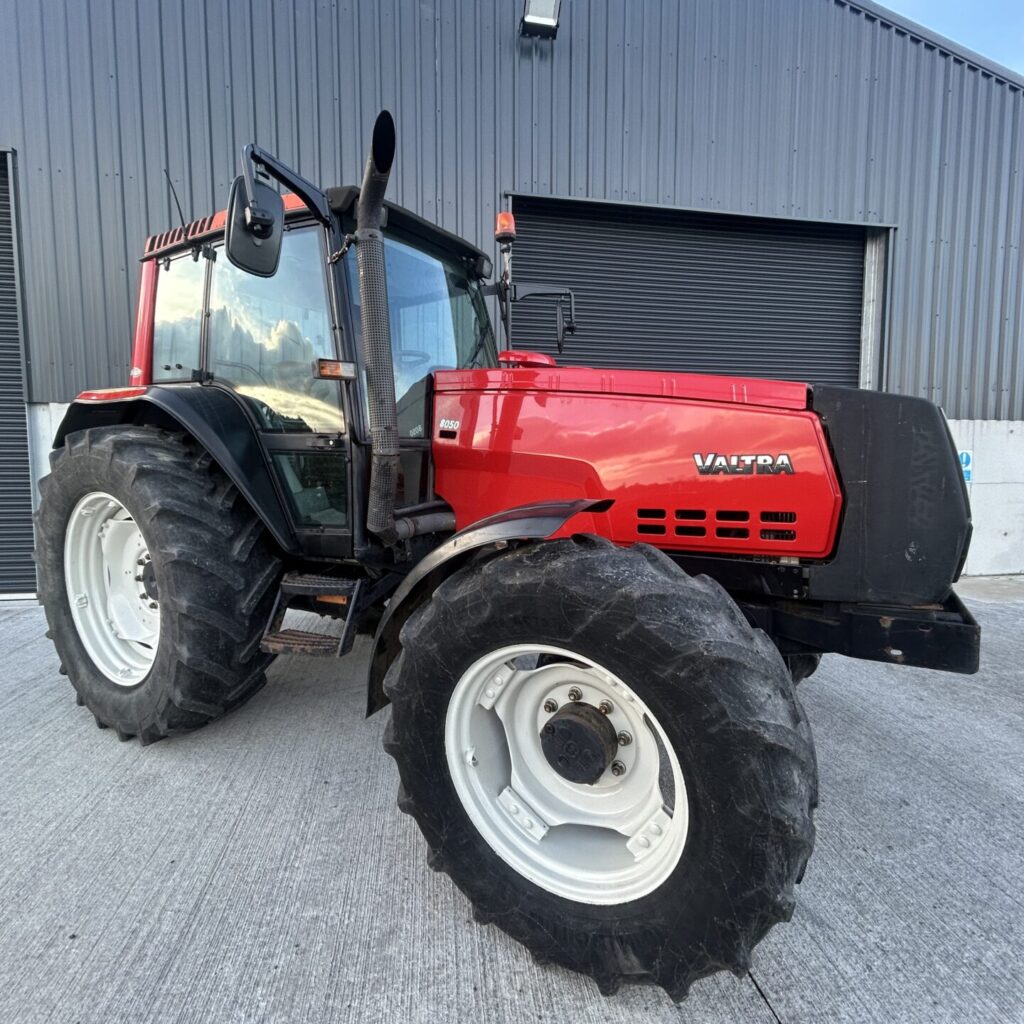 Valtra 8050 Hi Tec Tractor