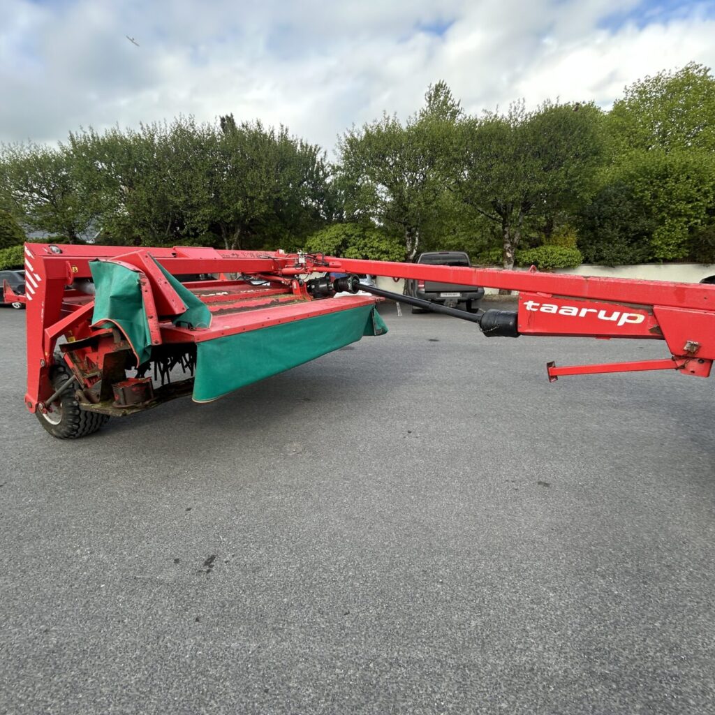 Taarup TA4232LT Standard 3.2 Metre Trailed Mower Conditioner
