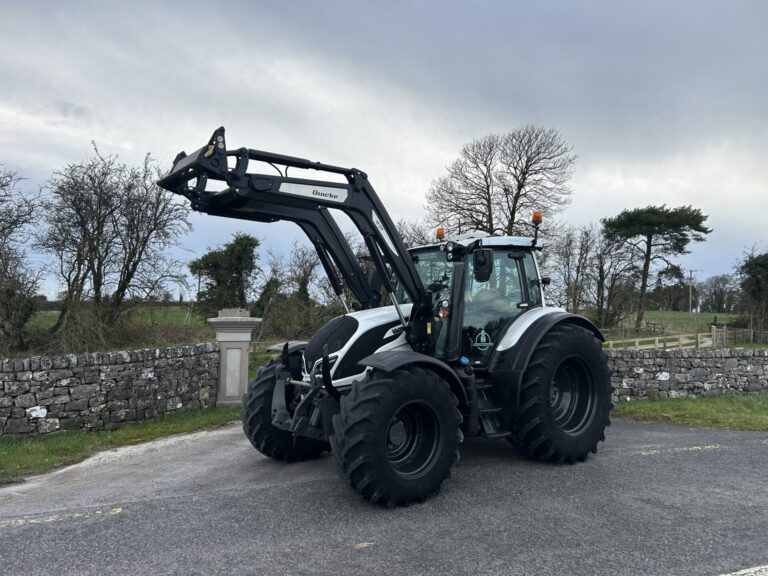 Valtra N174 Versu