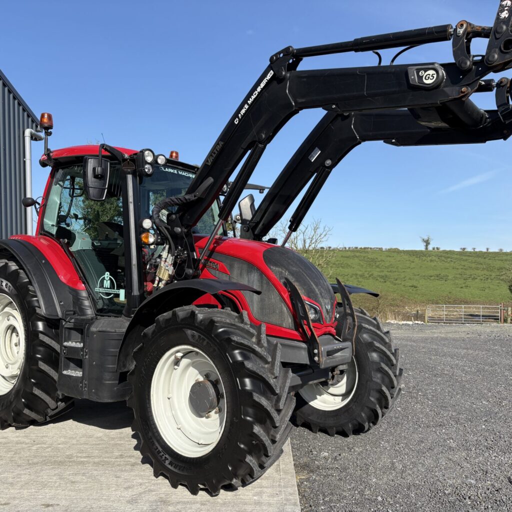 Valtra N174 Active