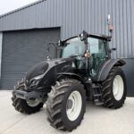 Valtra A105 Hi Tech