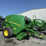 John Deere F441R Round Baler