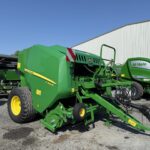 John Deere F441R Round Baler