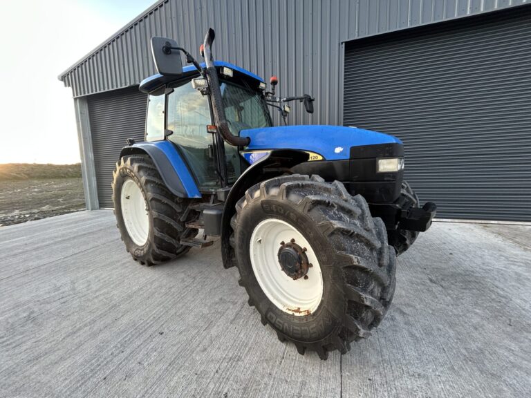 New Holland TM 120