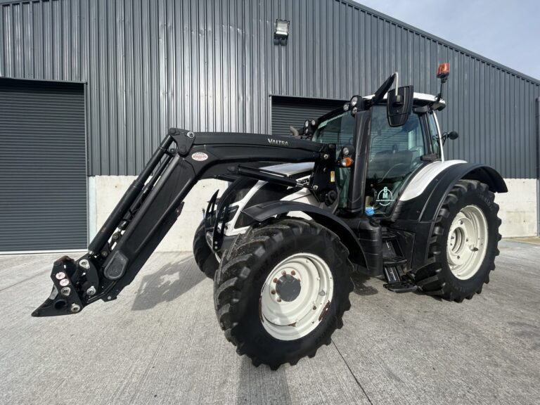 Valtra N174 Active