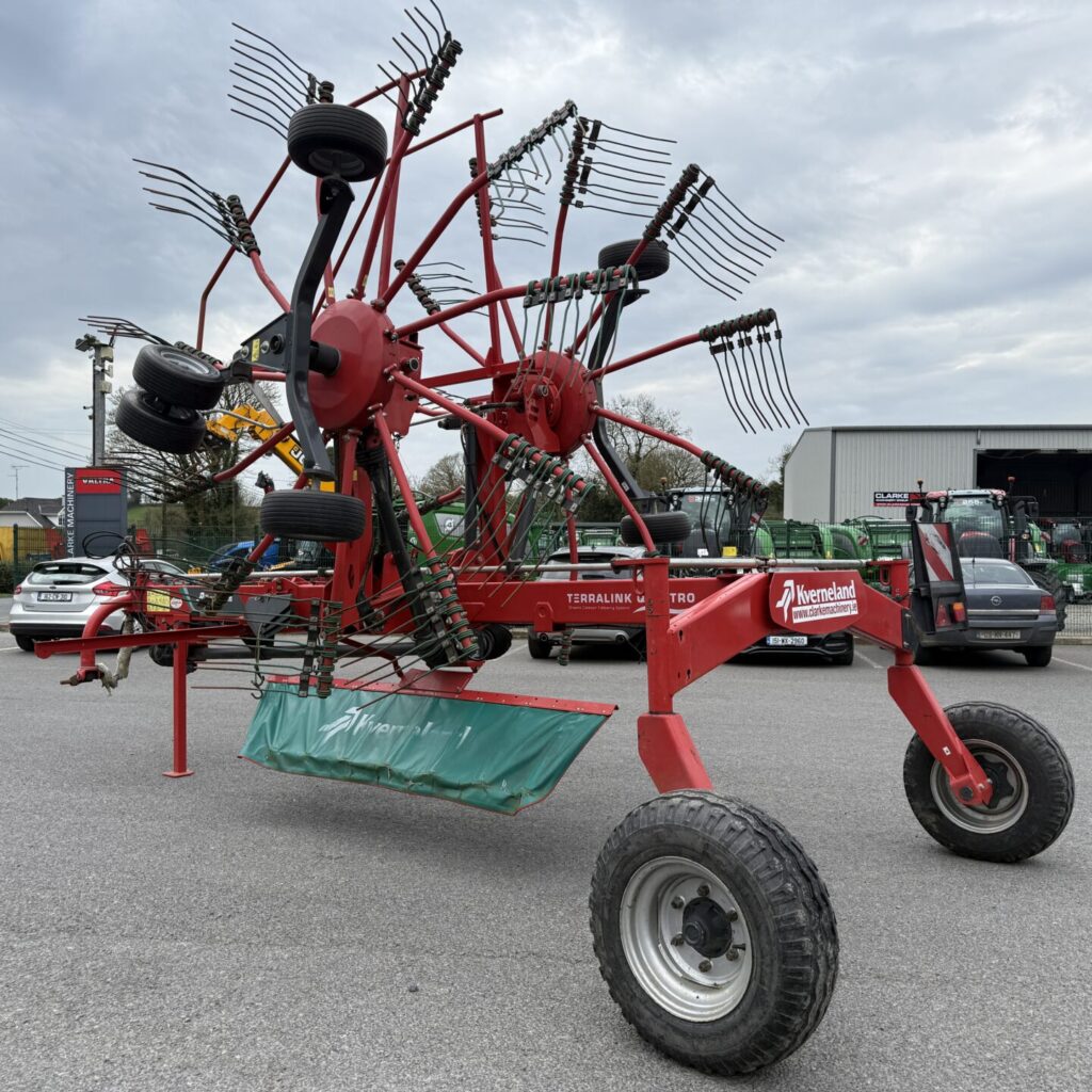 Kverneland 9472C Rake