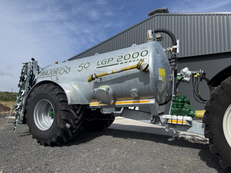 New Major 2000G Pro Tank