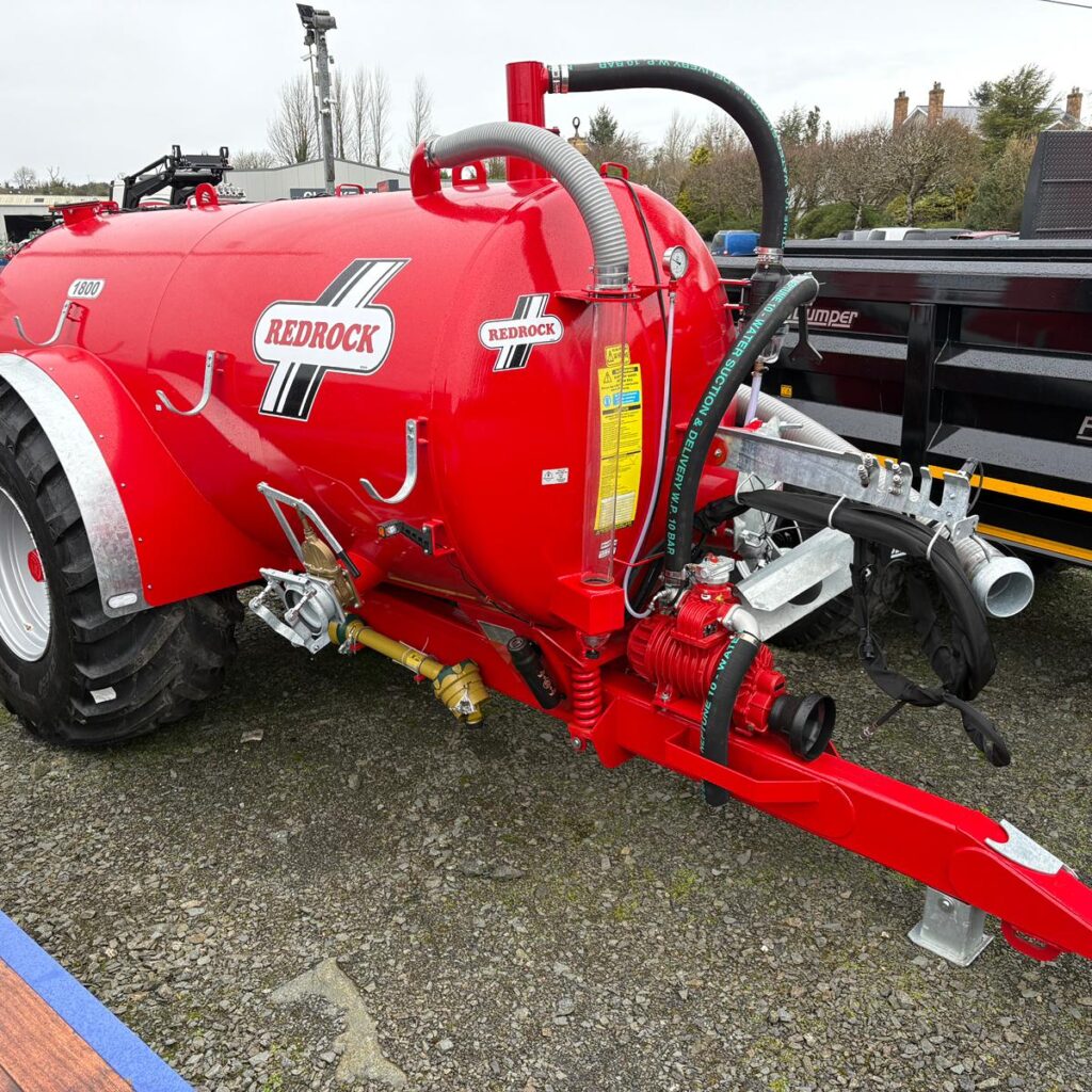 Redrock 1800 Gallon Vacuum Tank