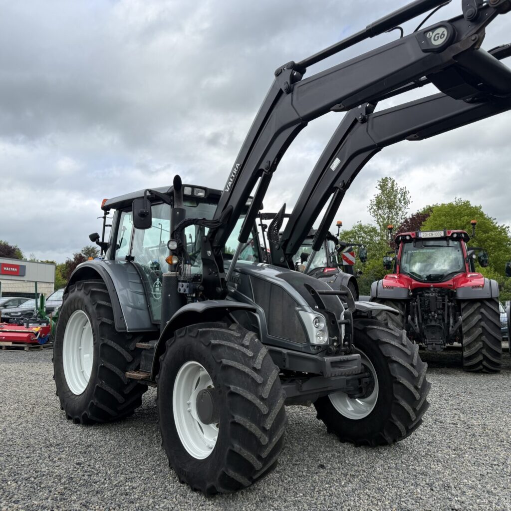 Valtra N163 Versu