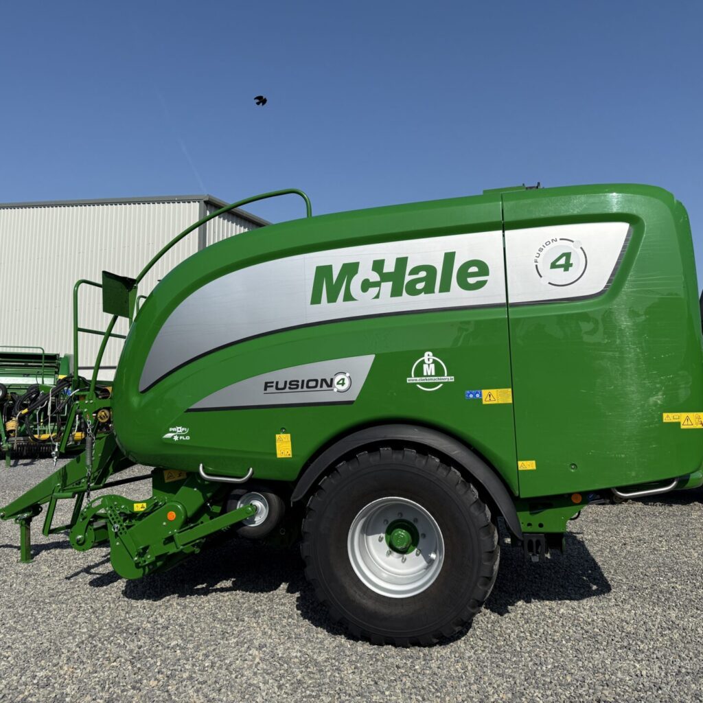 McHale Fusion 4