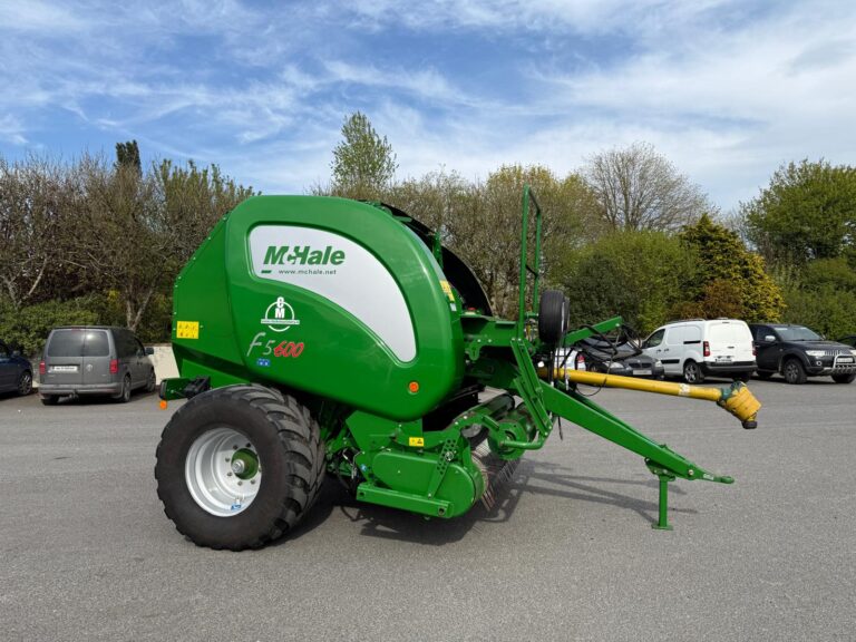 McHale F5600 Round Baler