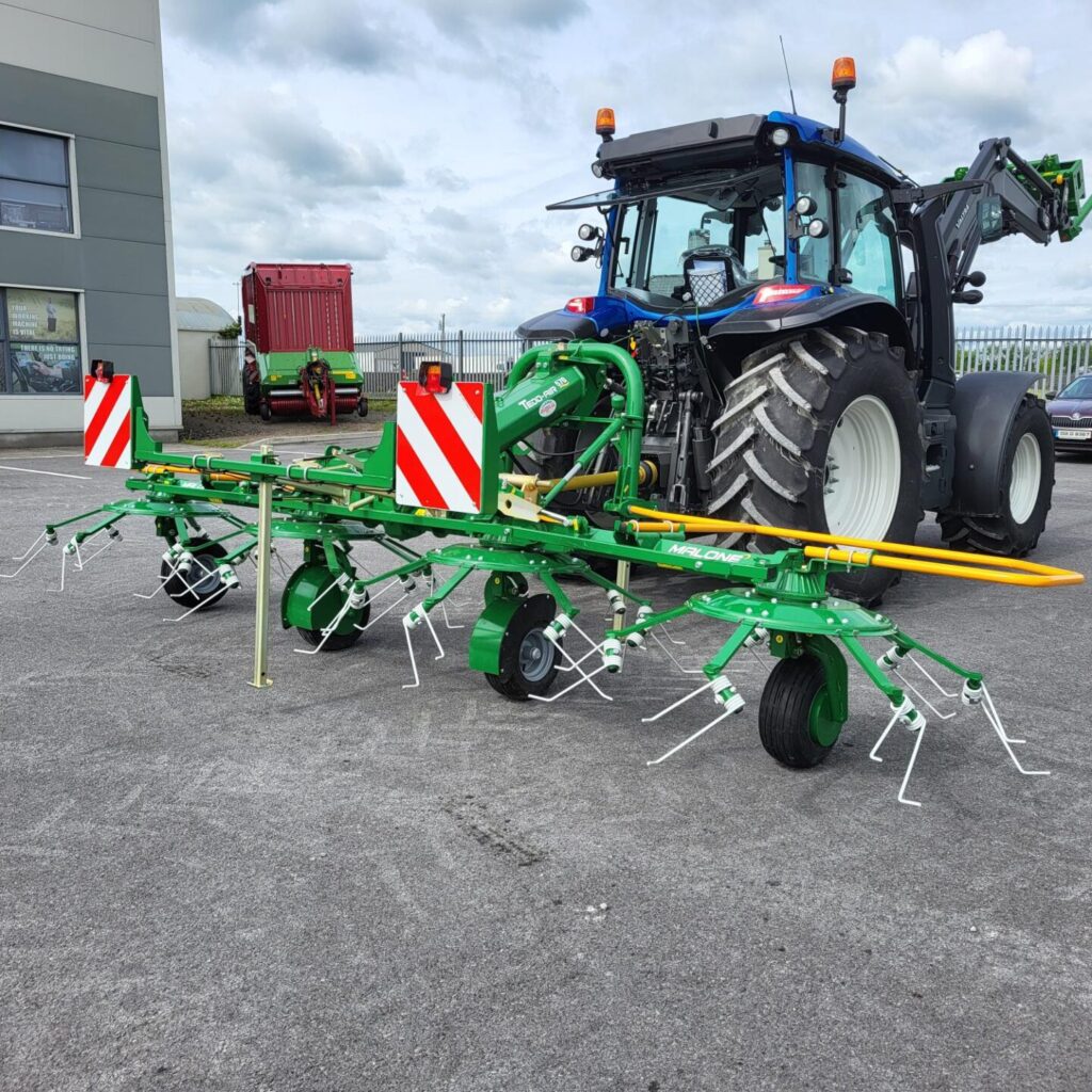 Malone 570 Tedder
