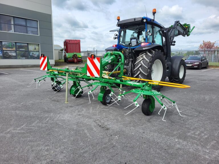 Malone 570 Tedder