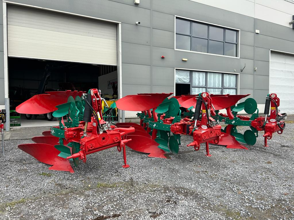 Kverneland Ploughs