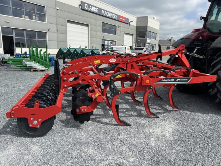 Kverneland Enduro Pro Cultivator