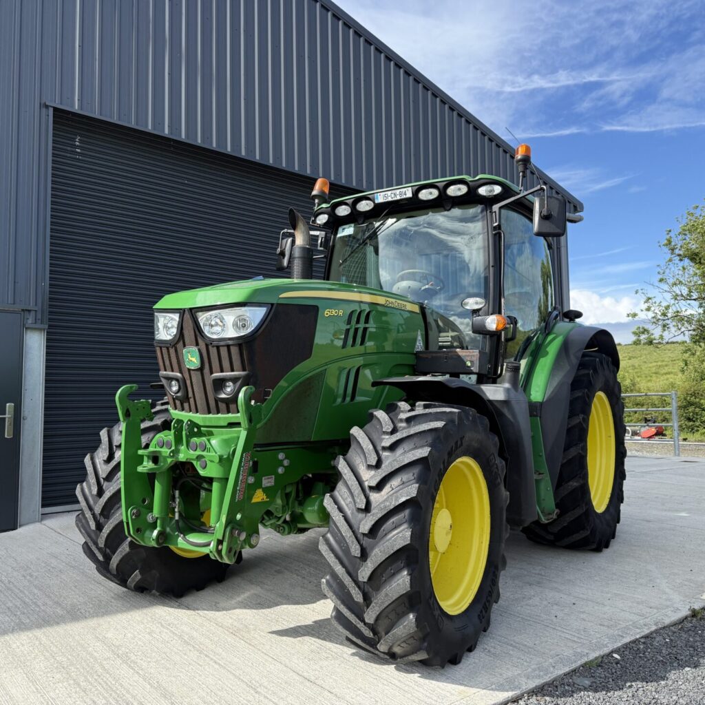 John Deere 6130R