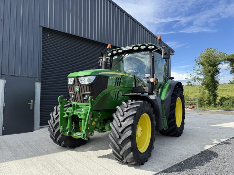 John Deere 6130R
