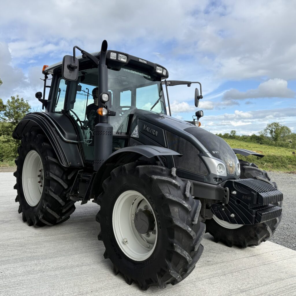 Valtra N103