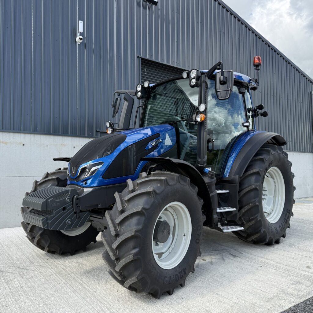 Valtra G105