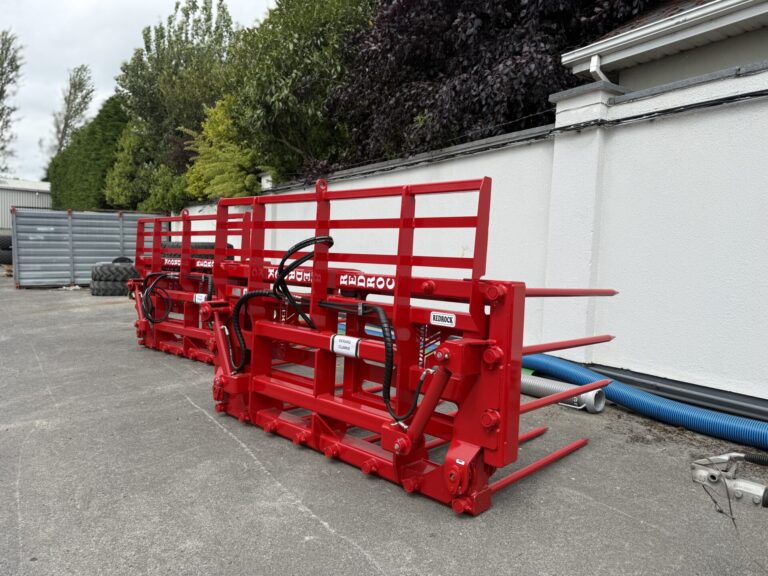 Redrock 9ft 3 Grass Fork -Hydraulic Folding