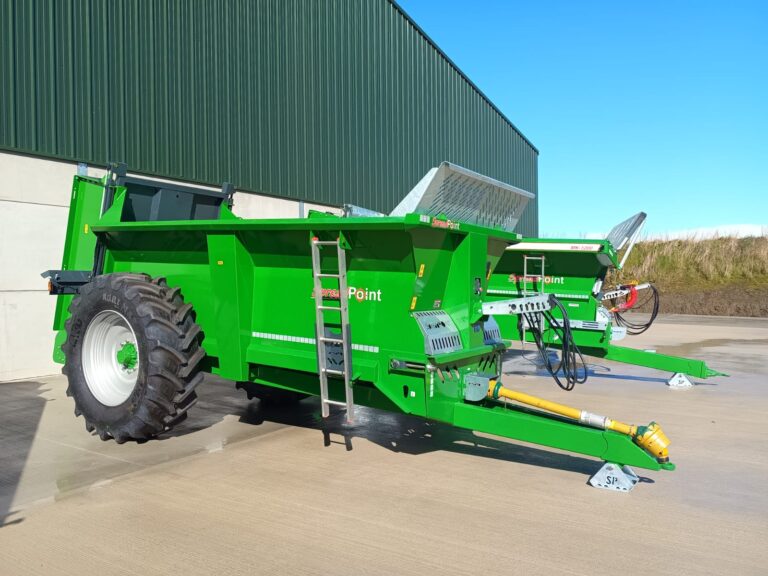 SpreadPoint MQ-800 & MQ-1000 MUCKSPREADERS
