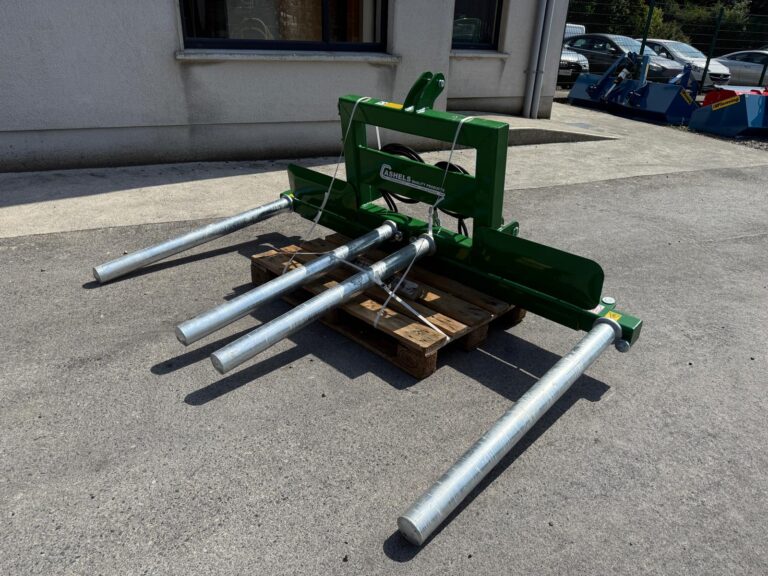 Cashels Hydraulic Variable Width Bale Lifter