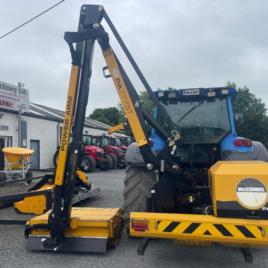 McConnel PA7775T 7.7M Hedgecutter