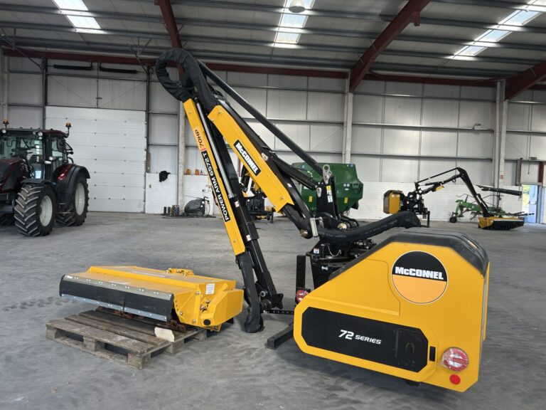 McConnel PA6572T Hedge Cutter