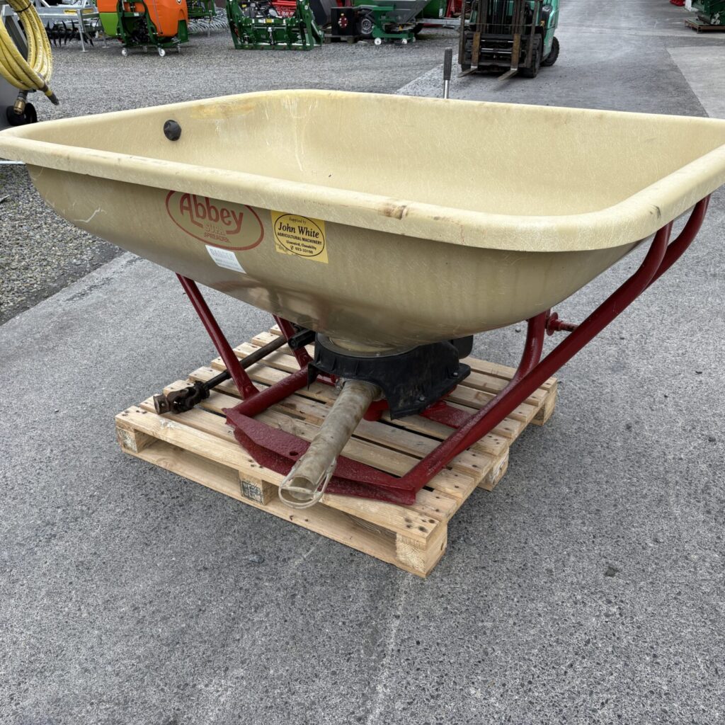 Abbey PA 700 Fertiliser Spreader