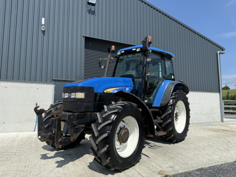 New Holland TM140