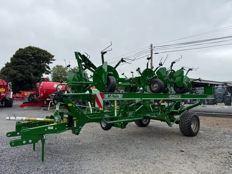 McHale PROPEL T8-1020 Trailed Tedder