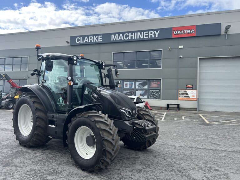 Valtra G135A
