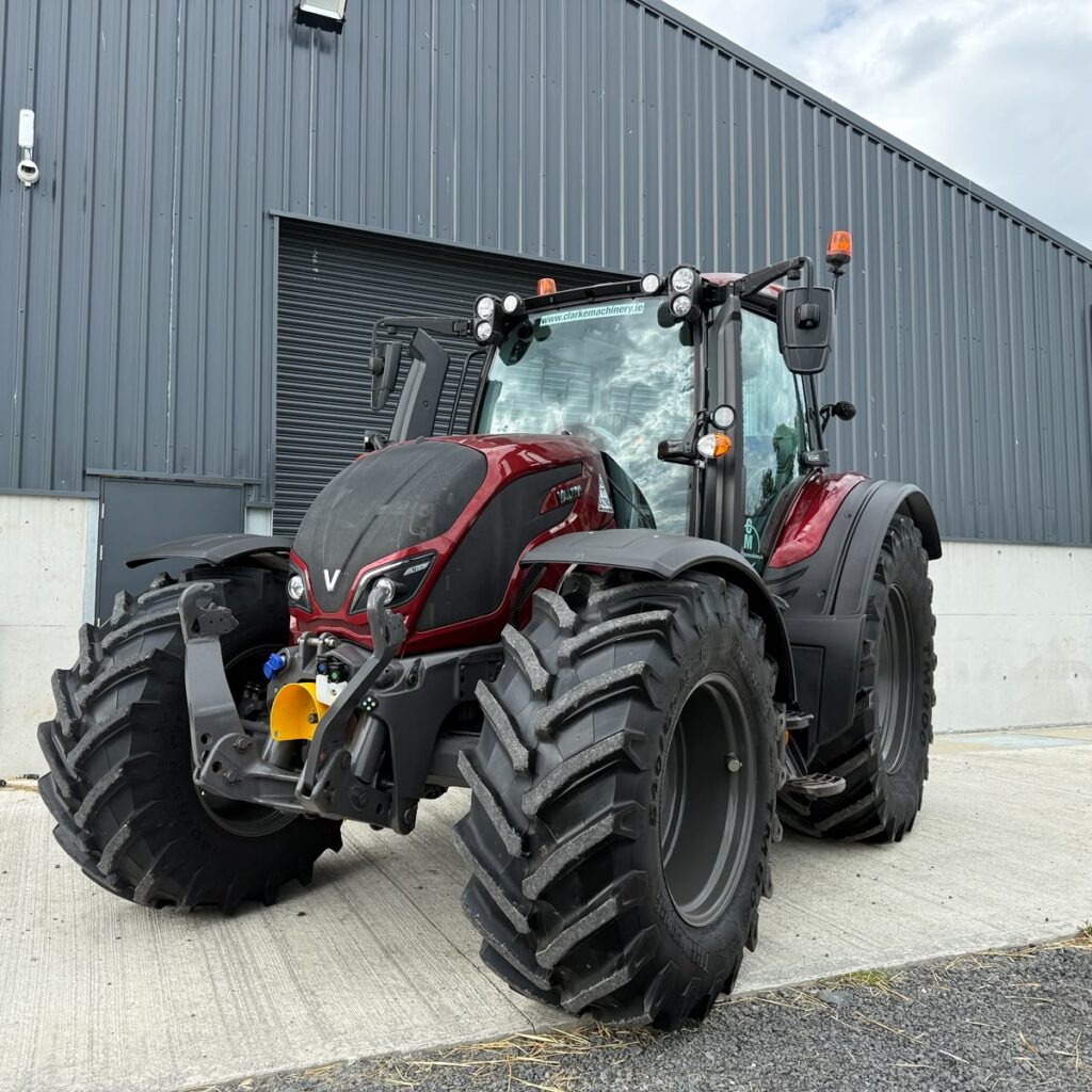 Valtra N174 Active