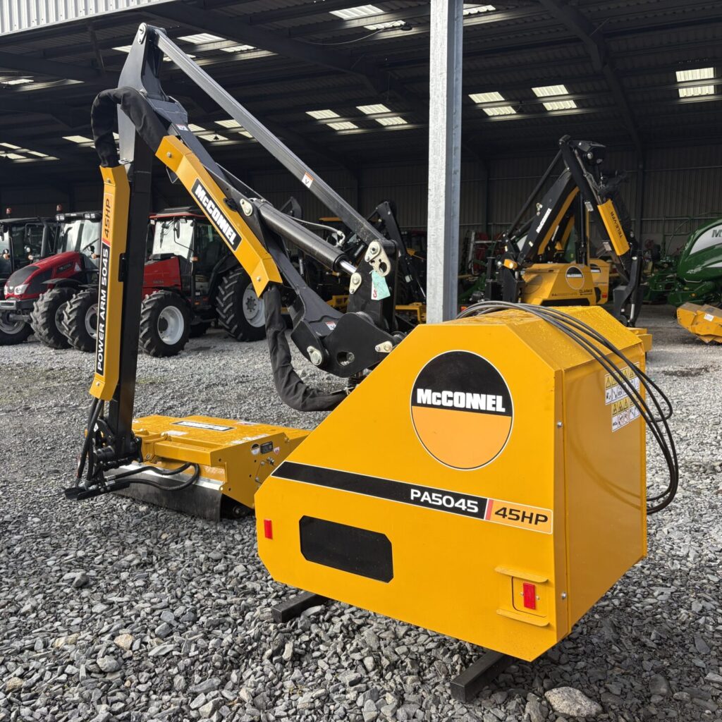 McConnel PA5045 Hedgecutter