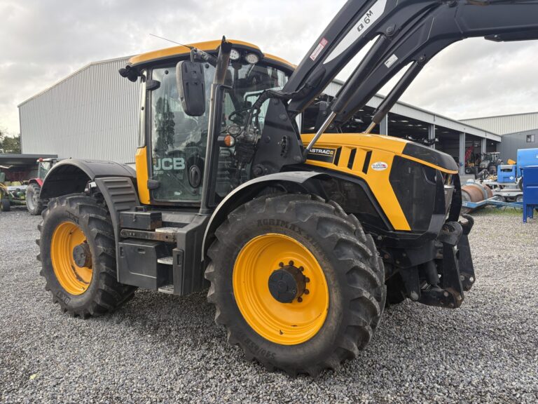 JCB Fastrac 4220 ICON