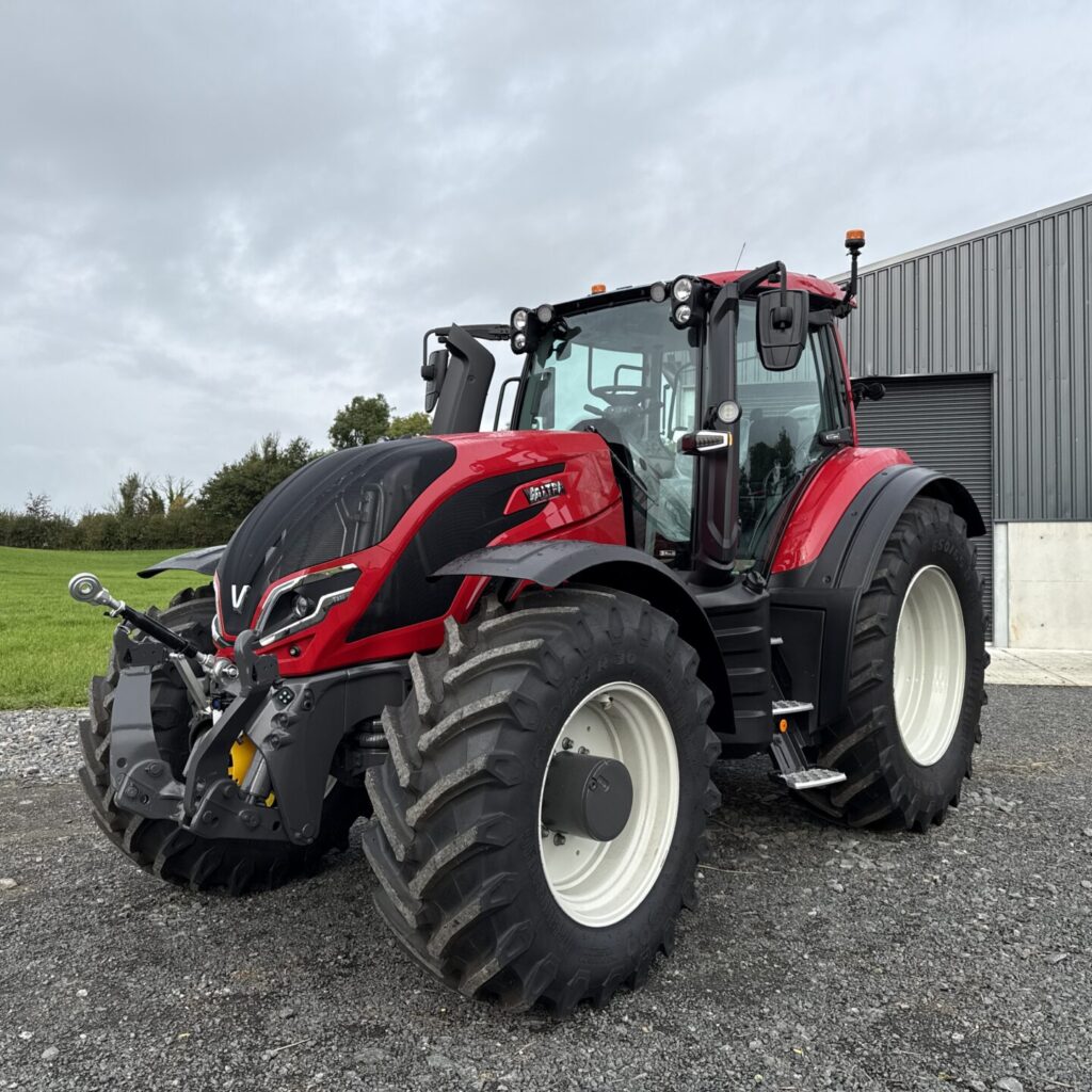 Valtra T235 Active