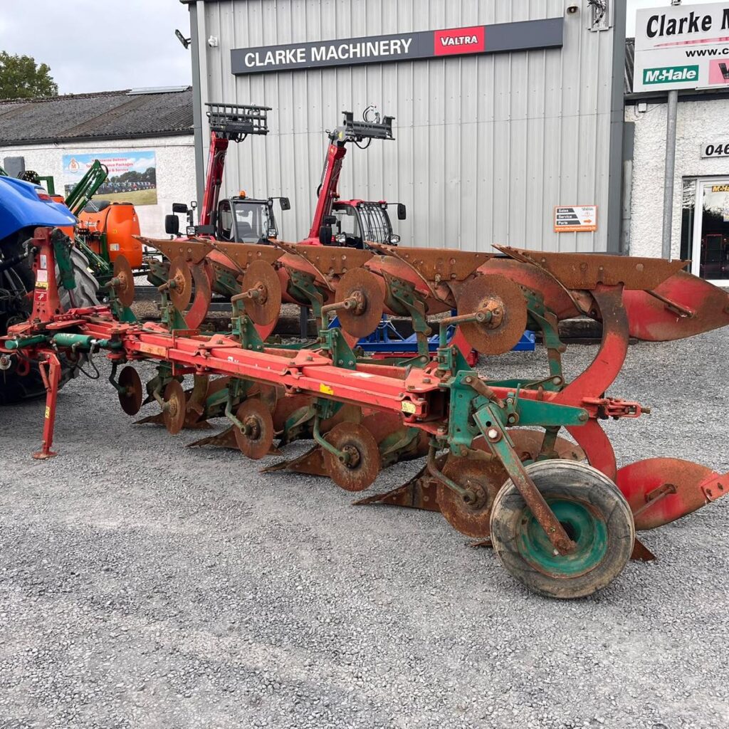 Kverneland ES 85 5 Furrow Mounted Reversible Plough