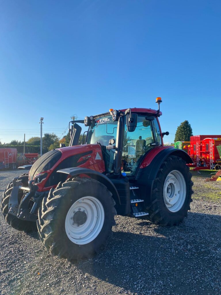 Valtra N175 Active